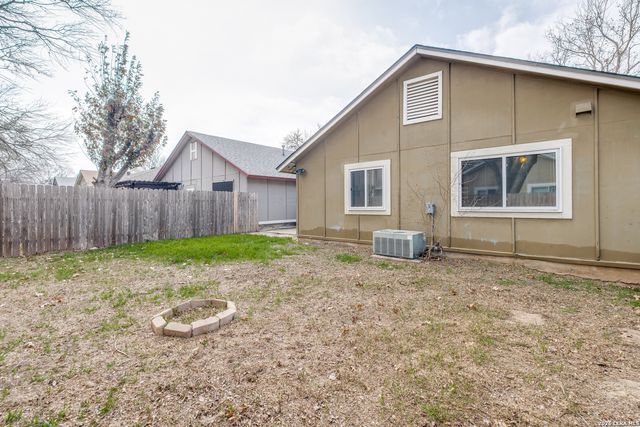 3309 Stoney Sq, San Antonio, TX 78247