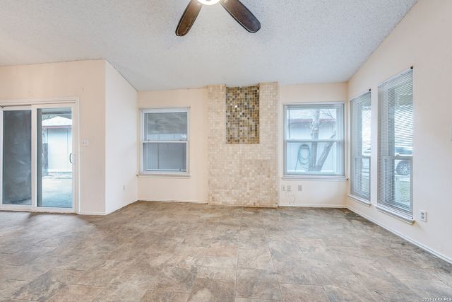 3309 Stoney Sq, San Antonio, TX 78247