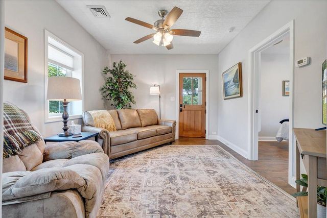 4148 Little Catawba Creek RD, Troutville, VA 24175