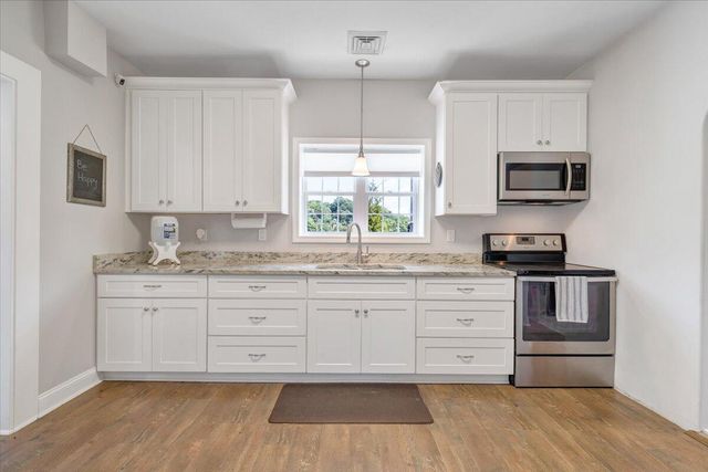 4148 Little Catawba Creek RD, Troutville, VA 24175