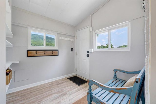 4148 Little Catawba Creek RD, Troutville, VA 24175