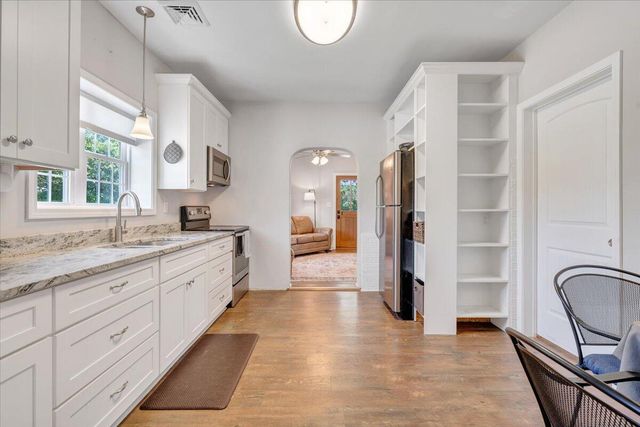 4148 Little Catawba Creek RD, Troutville, VA 24175