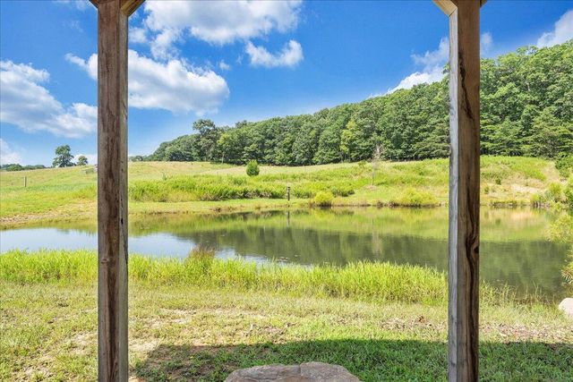 4148 Little Catawba Creek RD, Troutville, VA 24175