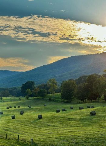 4148 Little Catawba Creek RD, Troutville, VA 24175