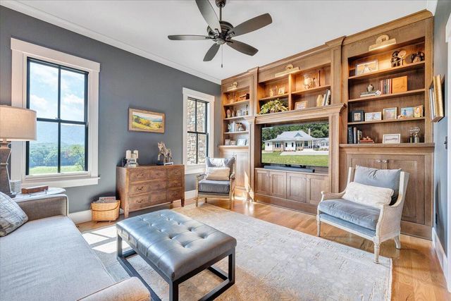 4148 Little Catawba Creek RD, Troutville, VA 24175