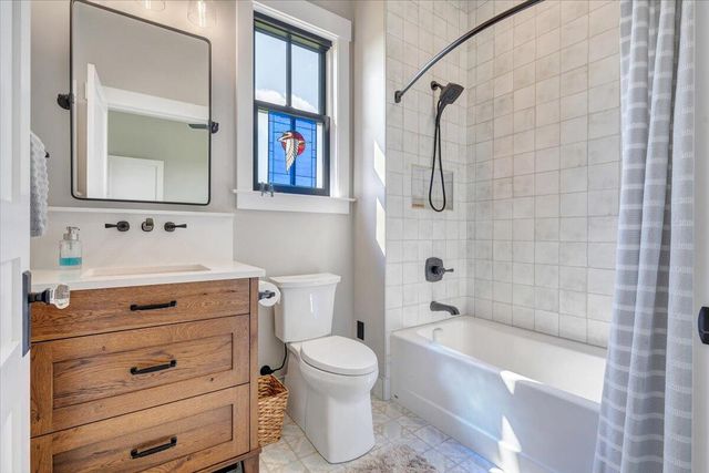 4148 Little Catawba Creek RD, Troutville, VA 24175