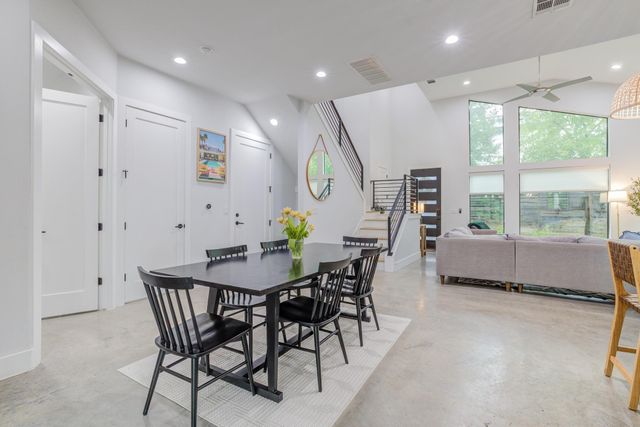 5520 Woodrow Ave 2, Austin, TX 78756