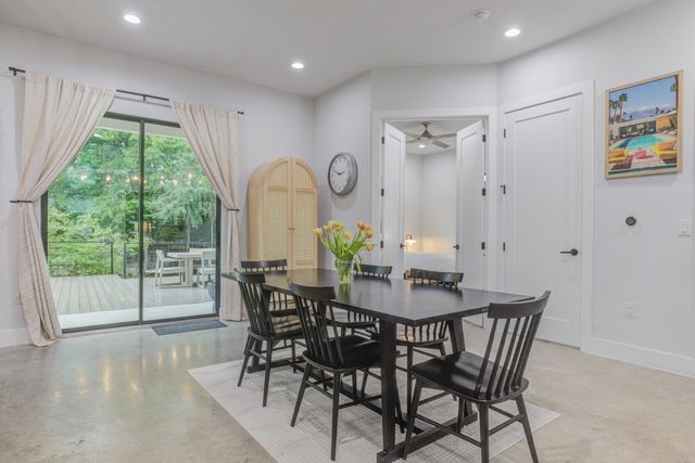 5520 Woodrow Ave 2, Austin, TX 78756