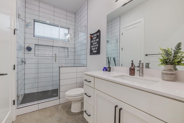 5520 Woodrow Ave 2, Austin, TX 78756