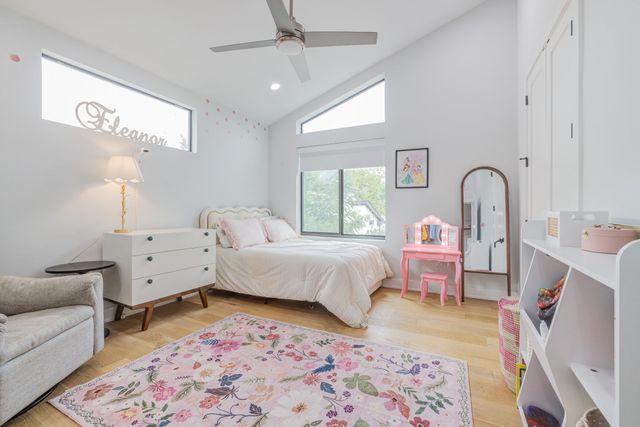 5520 Woodrow Ave 2, Austin, TX 78756