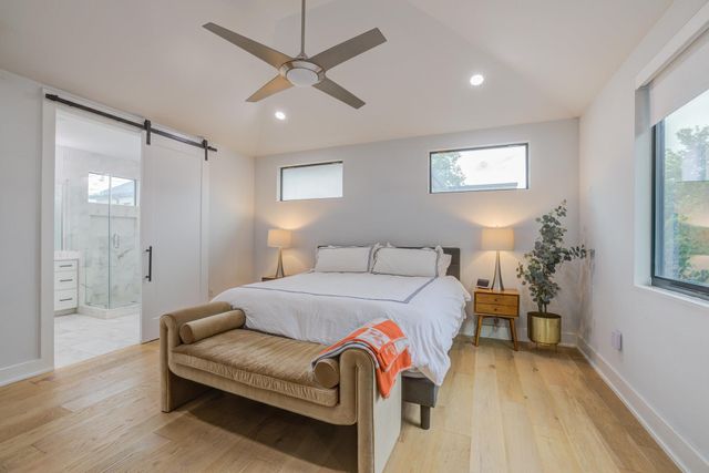 5520 Woodrow Ave 2, Austin, TX 78756