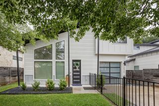 5520 Woodrow Ave 2, Austin, TX 78756