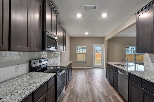 290 Moonstone Way, Princeton, TX 75407