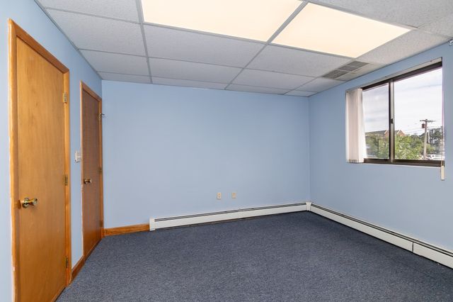 207 Hagman Rd 3H, Winthrop, MA 02152