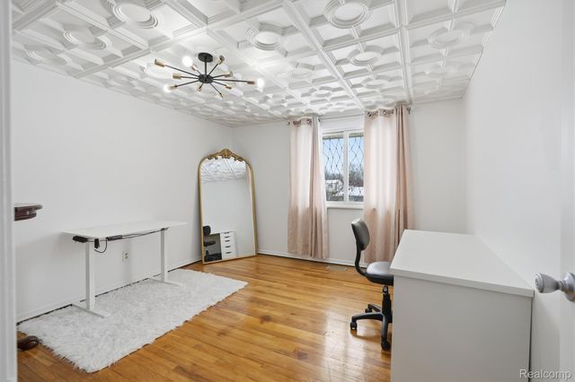 39563 Cadborough Drive, Clinton Charter Township, MI 48038