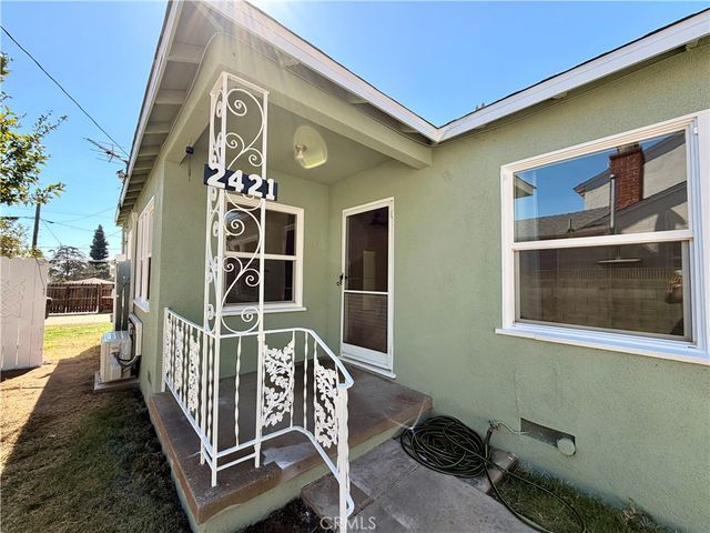 2421 W Via Corona, Montebello, CA 90640