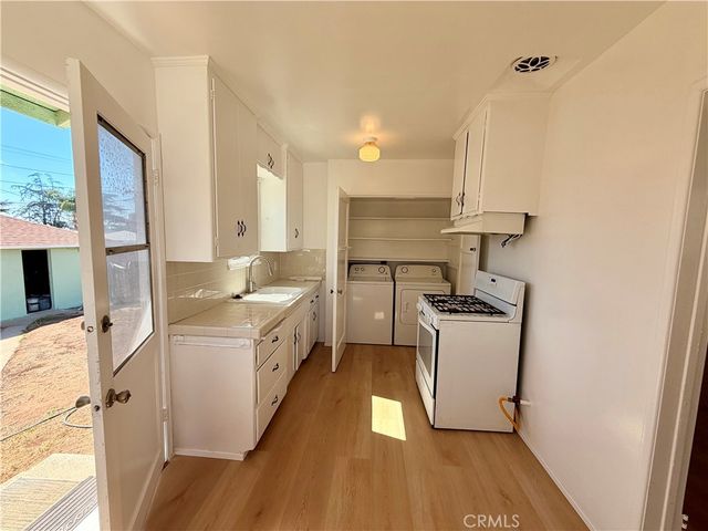 2421 W Via Corona, Montebello, CA 90640