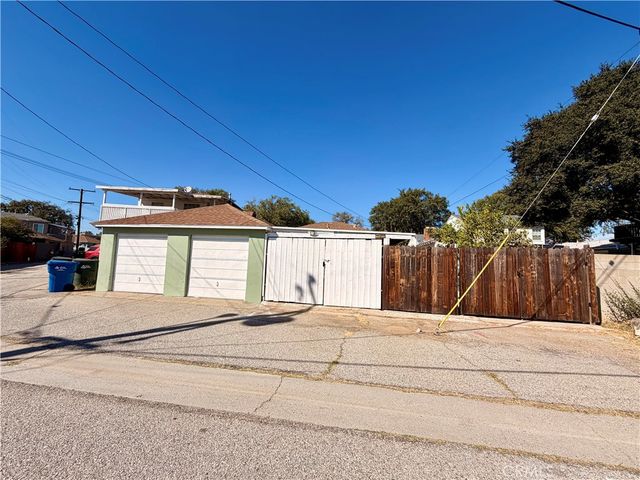 2421 W Via Corona, Montebello, CA 90640