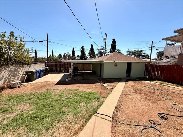 2421 W Via Corona, Montebello, CA 90640