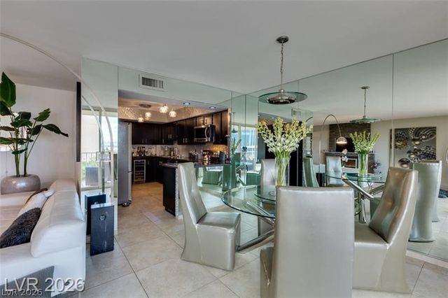 205 East Harmon Avenue 807, Las Vegas, NV 89169