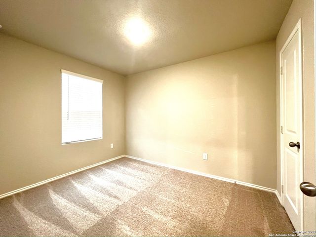 7926 Dial Ike Dr Unit 301, San Antonio, TX 78218