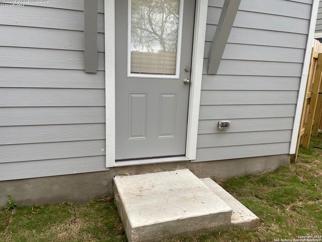 7926 Dial Ike Dr Unit 301, San Antonio, TX 78218