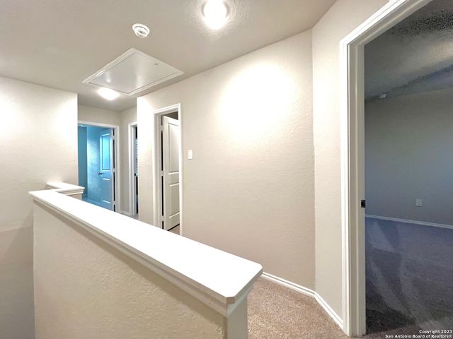 7926 Dial Ike Dr Unit 301, San Antonio, TX 78218