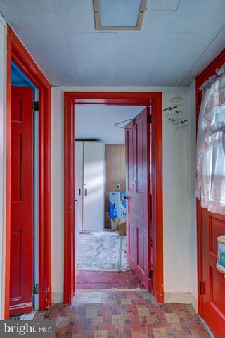 193 COCHRAN ST, Cochranville, PA 19330