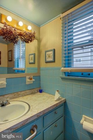 193 COCHRAN ST, Cochranville, PA 19330