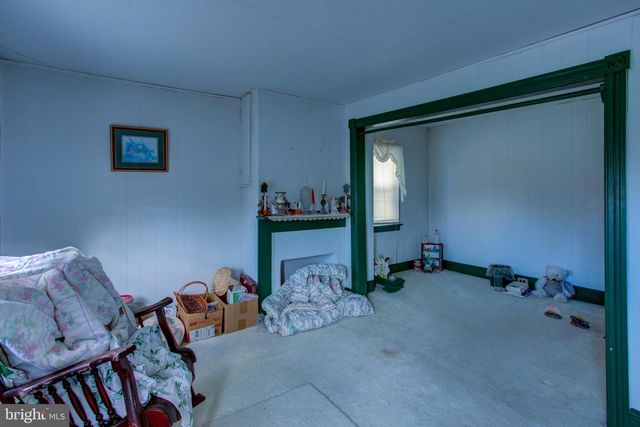 193 COCHRAN ST, Cochranville, PA 19330