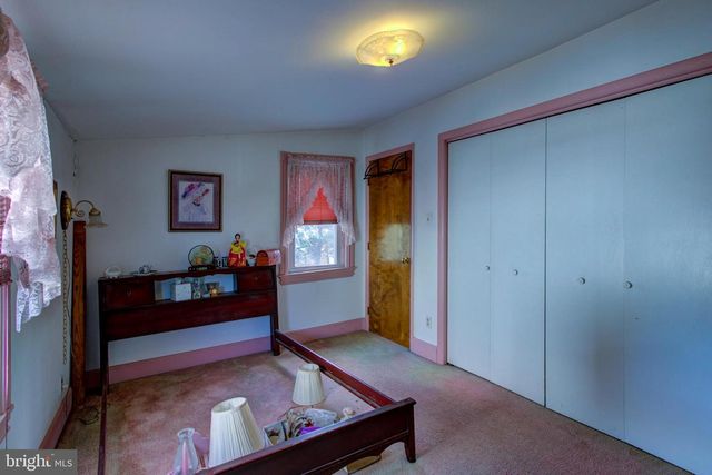 193 COCHRAN ST, Cochranville, PA 19330