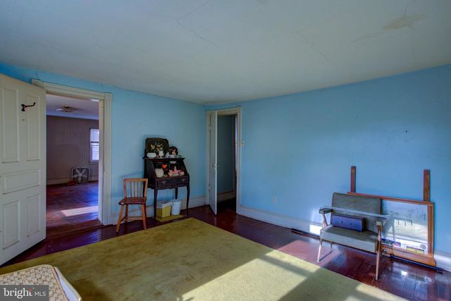 193 COCHRAN ST, Cochranville, PA 19330