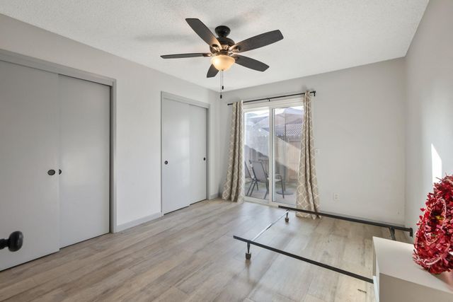 1047 S Pinkham Street, Visalia, CA 93292