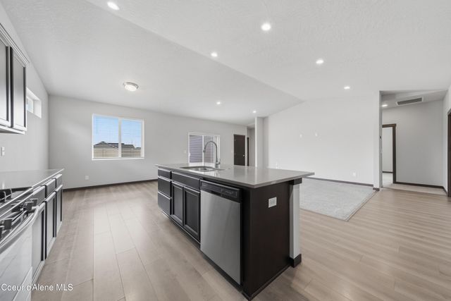 172 N Kirkwood ST, Post Falls, ID 83854