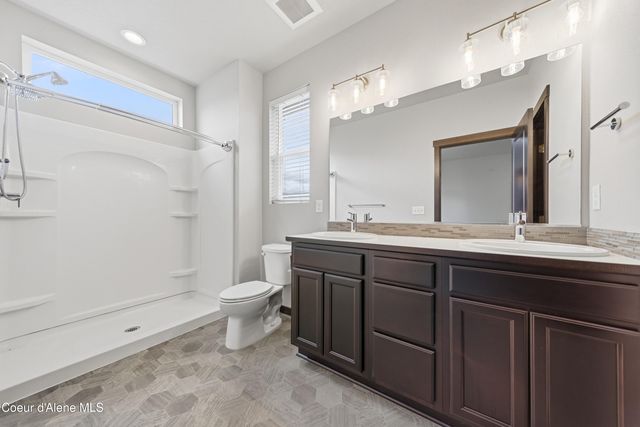 172 N Kirkwood ST, Post Falls, ID 83854
