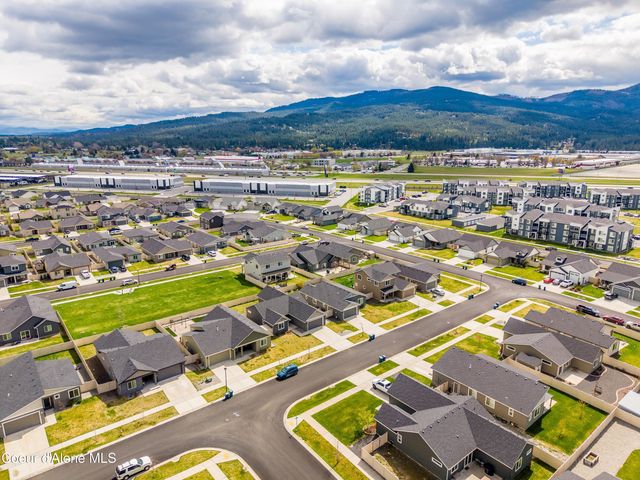 172 N Kirkwood ST, Post Falls, ID 83854