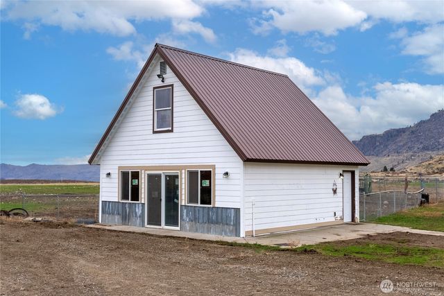 44 Nickles Road, Okanogan, WA 98840