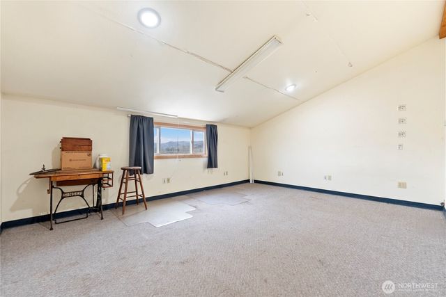 44 Nickles Road, Okanogan, WA 98840