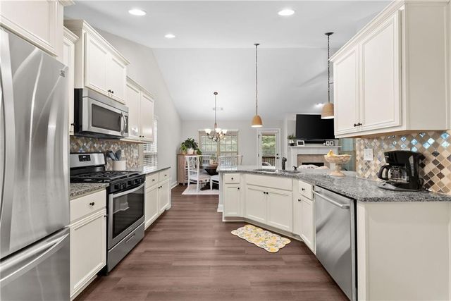 4949 Whisper Creek Court, Gainesville, GA 30504