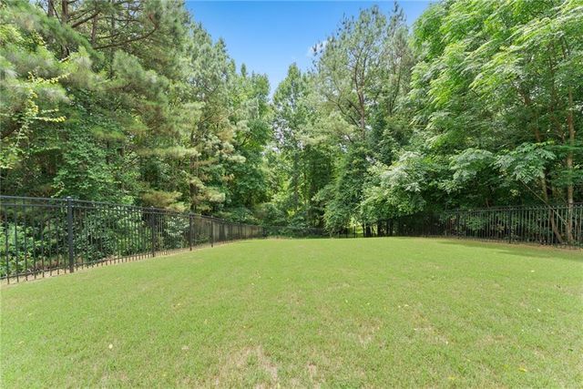 4949 Whisper Creek Court, Gainesville, GA 30504