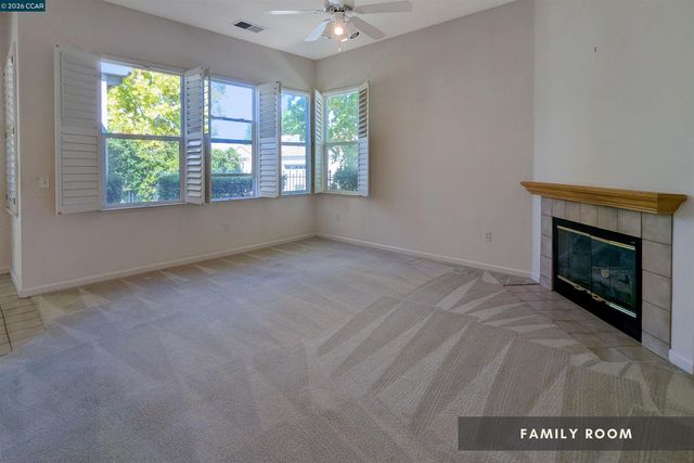1701 Kent Dr, Brentwood, CA 94513