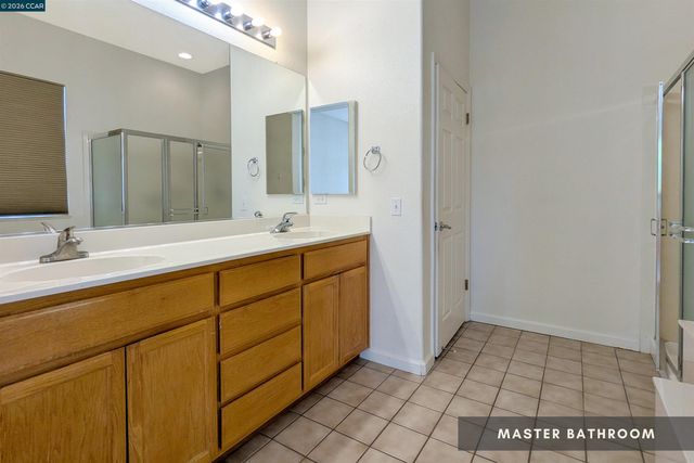 1701 Kent Dr, Brentwood, CA 94513