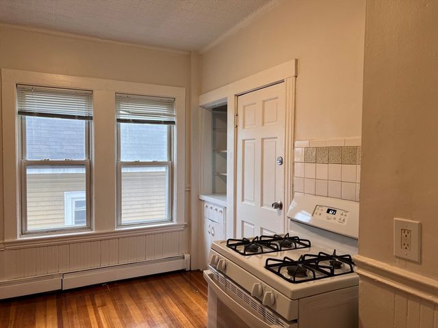 765 Broadway 7, Everett, MA 02149