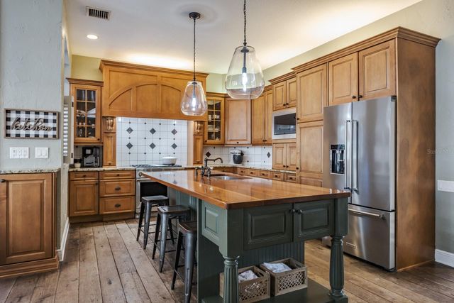 1598 LOCKMEADE PLACE, Oldsmar, FL 34677