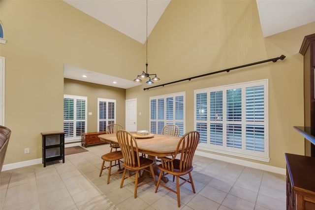 14327 Norhill Pointe Drive, Houston, TX 77044