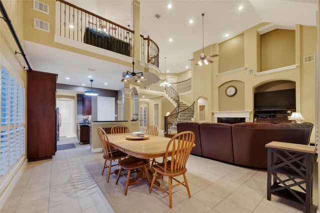 14327 Norhill Pointe Drive, Houston, TX 77044