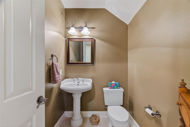 14327 Norhill Pointe Drive, Houston, TX 77044