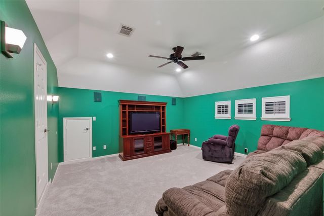 14327 Norhill Pointe Drive, Houston, TX 77044