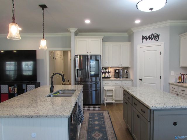 108 Somer Oaks Drive, Huntsville, AL 35811