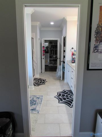 108 Somer Oaks Drive, Huntsville, AL 35811